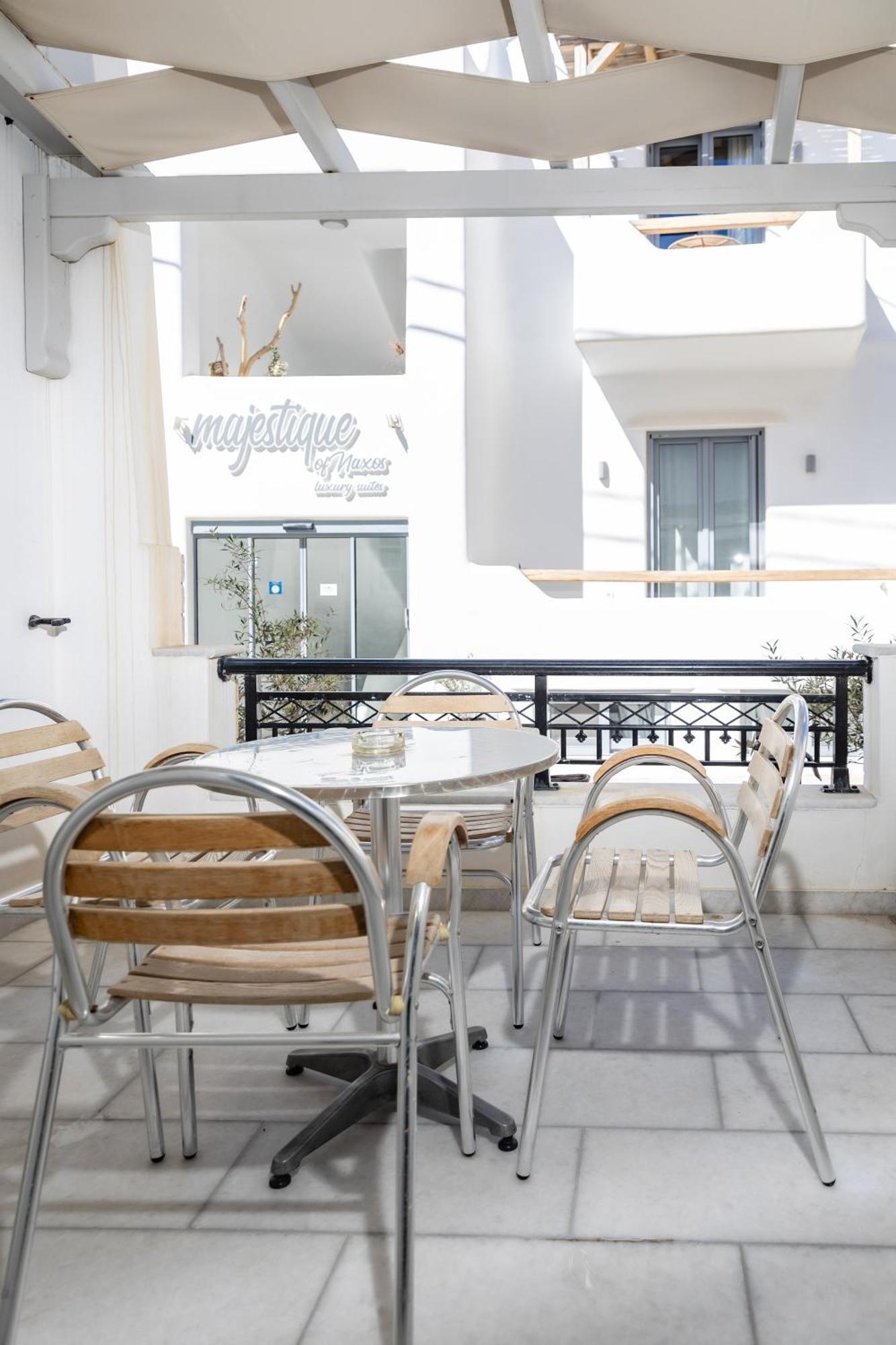 Depis Studios & Apartments Naxos City Εξωτερικό φωτογραφία
