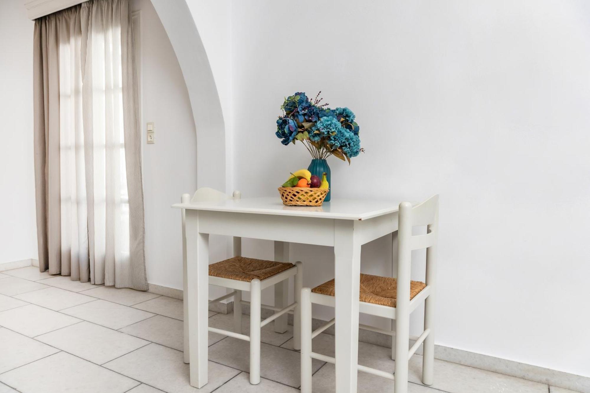 Depis Studios & Apartments Naxos City Εξωτερικό φωτογραφία