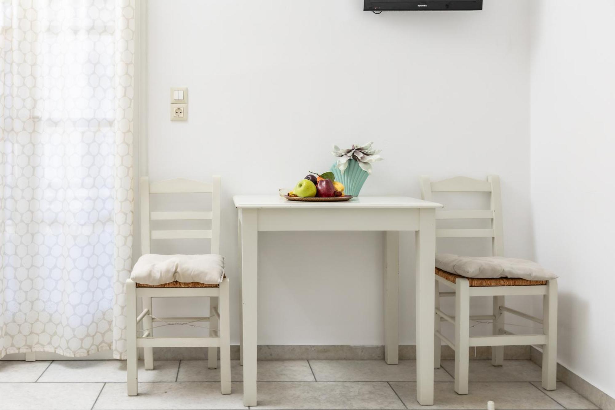 Depis Studios & Apartments Naxos City Εξωτερικό φωτογραφία